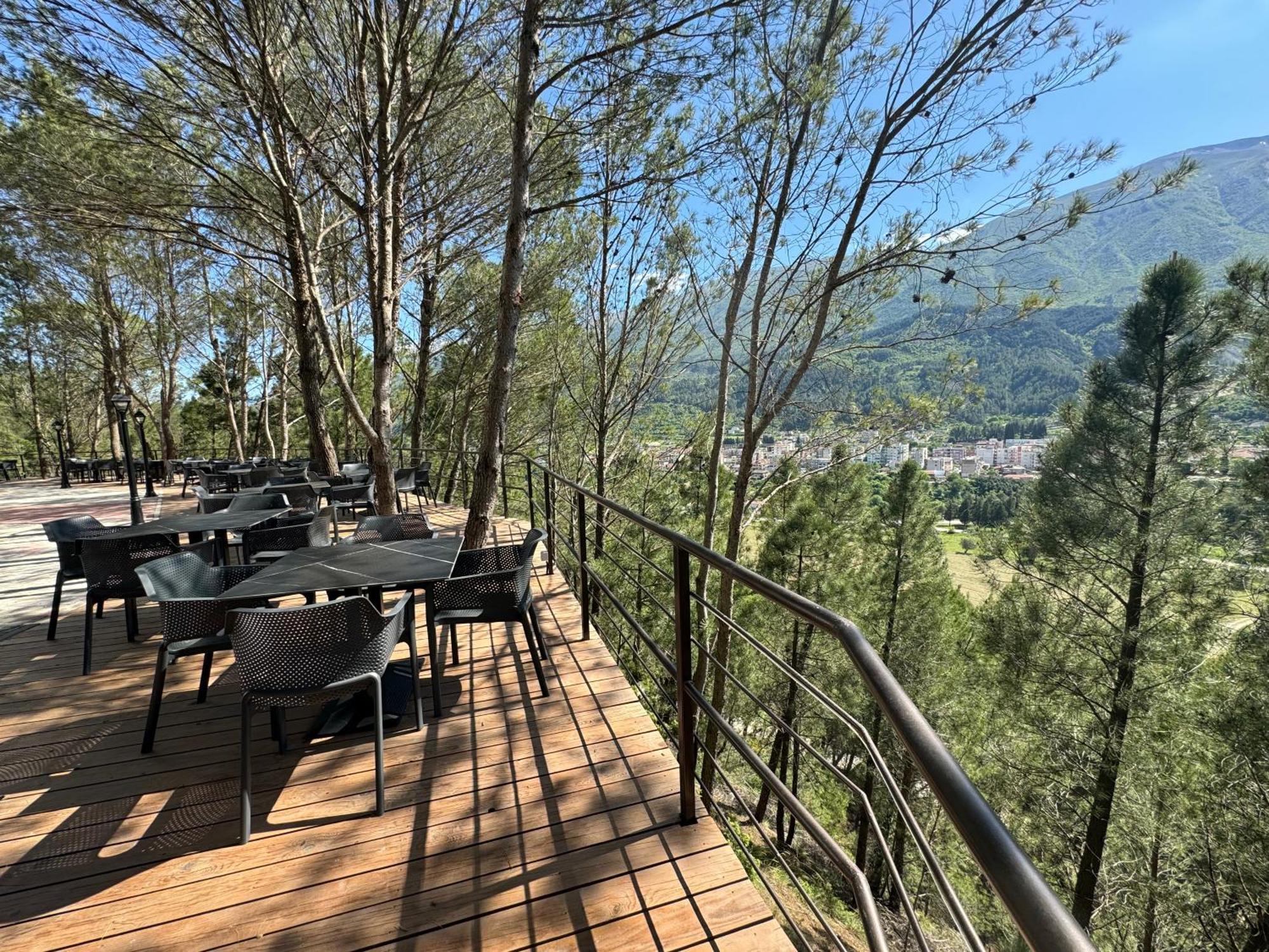 Përmet Hotel Kseal מראה חיצוני תמונה