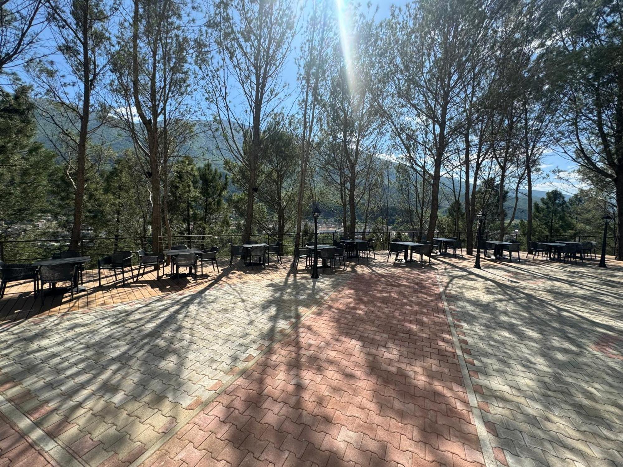 Përmet Hotel Kseal מראה חיצוני תמונה