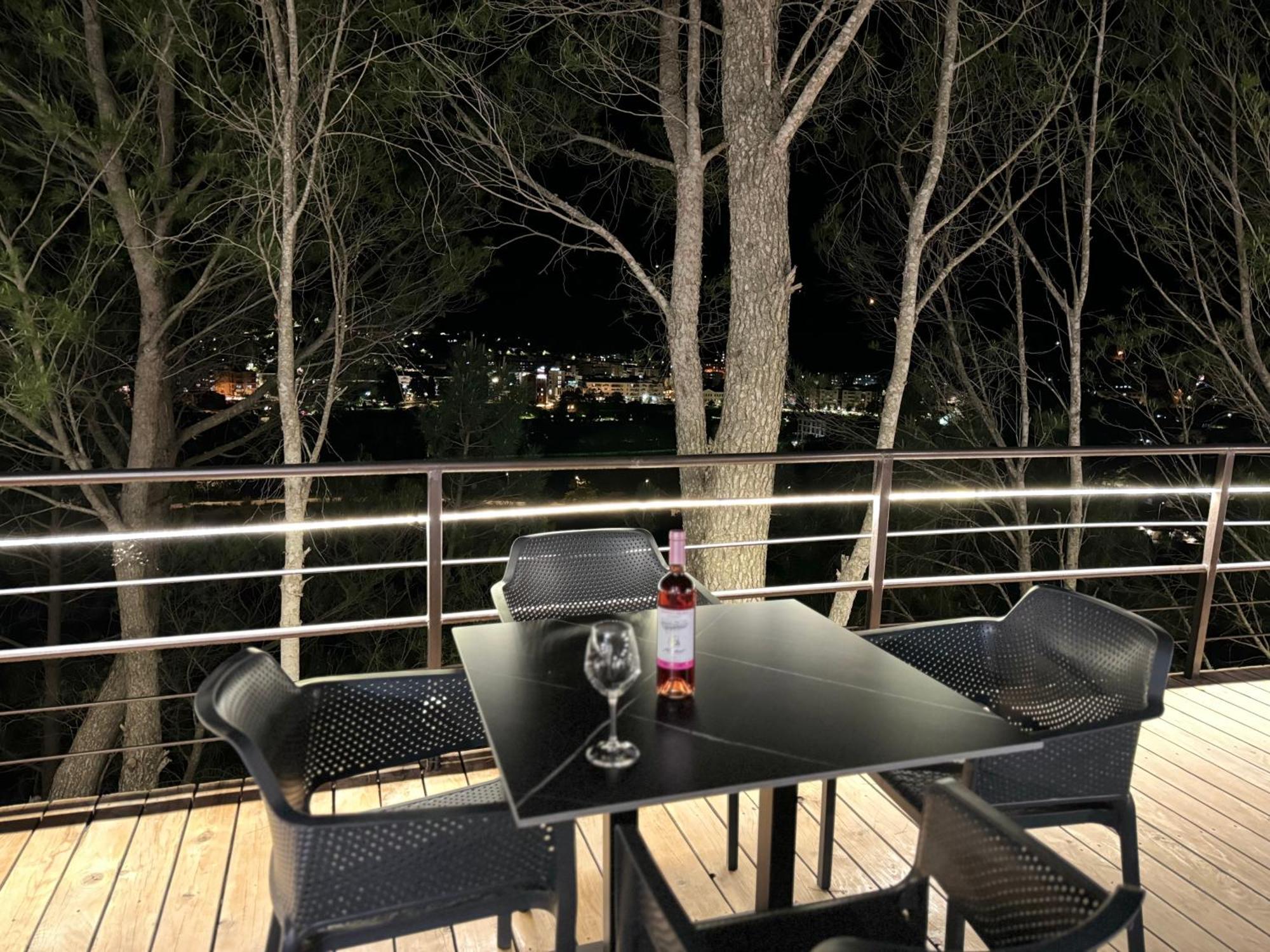 Përmet Hotel Kseal מראה חיצוני תמונה